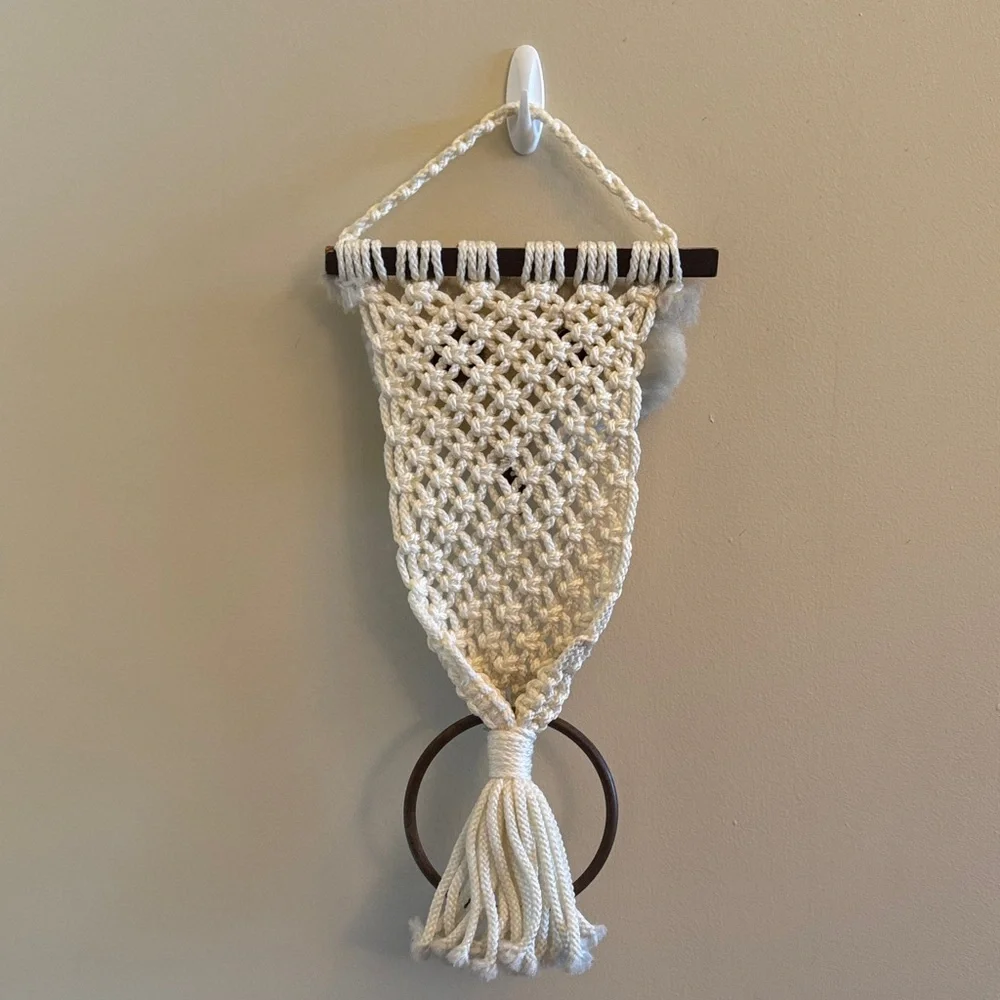 Macrame Owl Wall Hanging Boho Decor Handmade Fiber Art‎